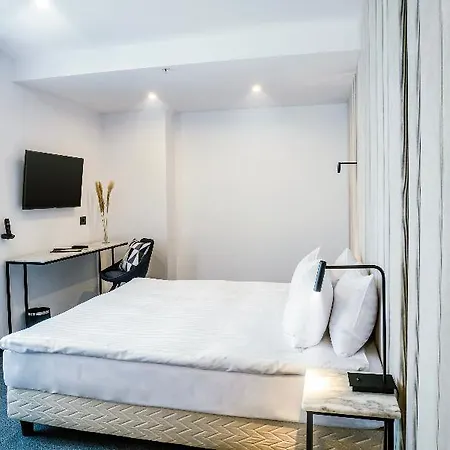 Hotell Union Plaza 4*