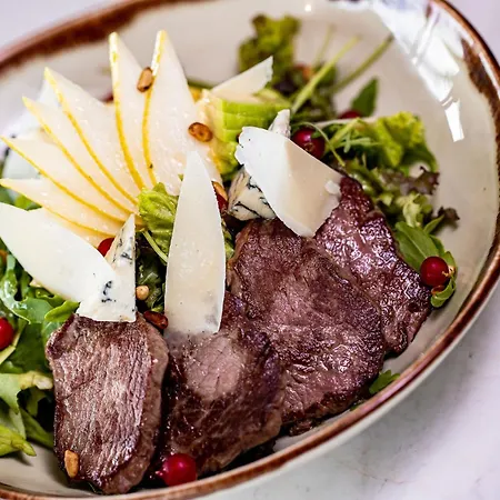 Union Plaza Otel Bükreş