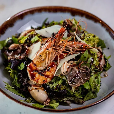 Union Plaza 4* Bükreş