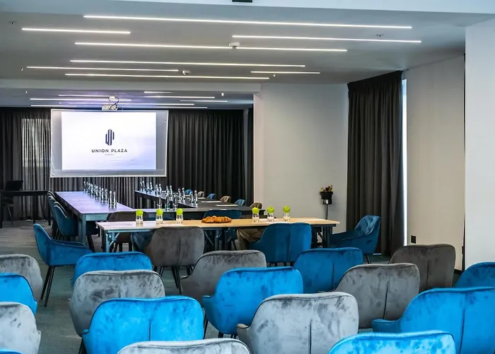 Union Plaza Ξενοδοχείο 4*