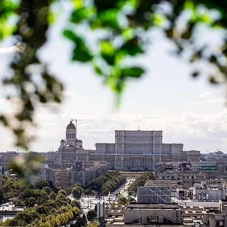 Union Plaza Готель