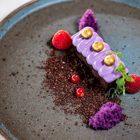 Union Plaza 4* Бухарест